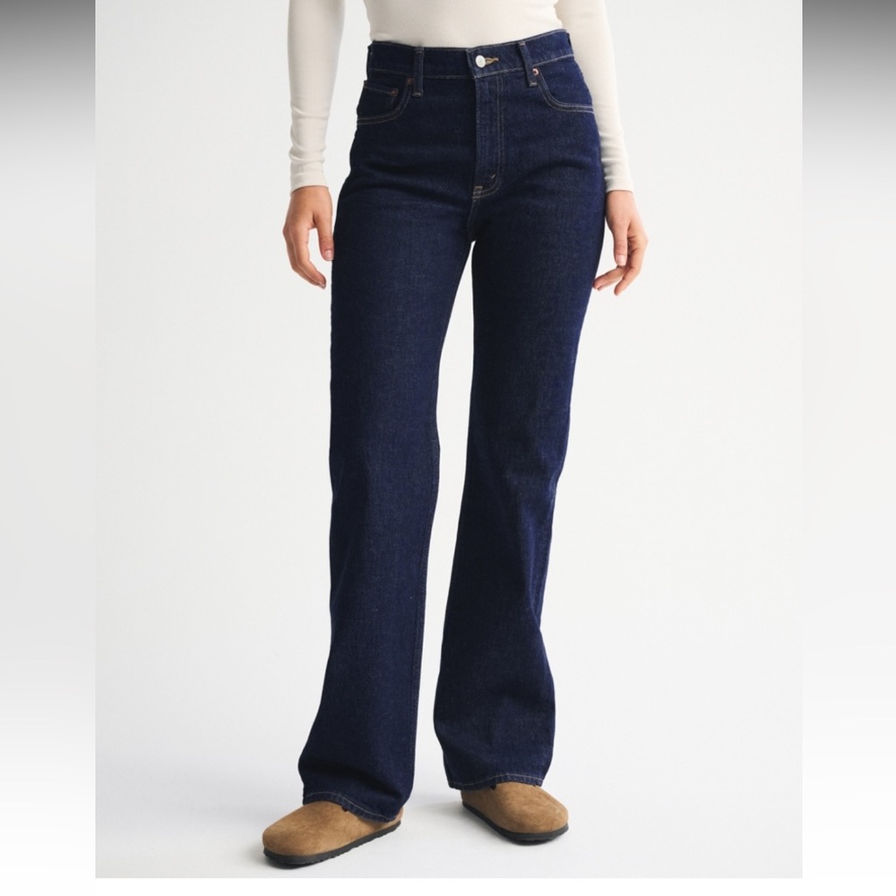 Abercrombie & Fitch High Rise 90s Relaxed Jeans Dark Blue size 27R